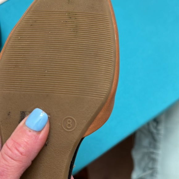 Gap flats - Picture 3 of 5